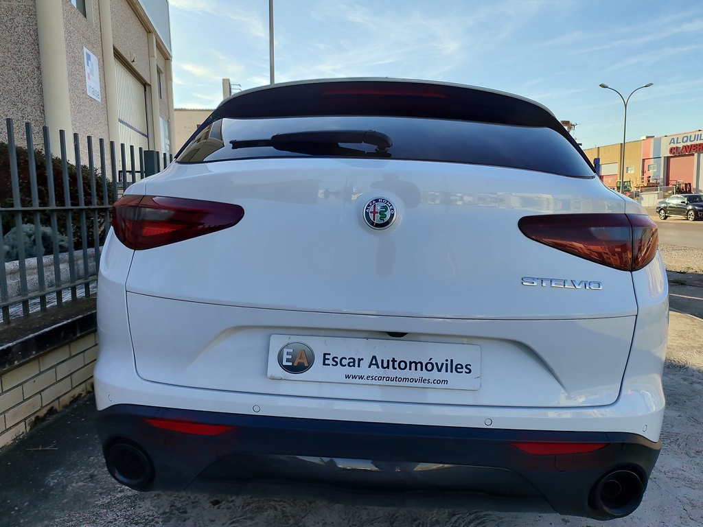 ALFA ROMEO Stelvio 2.2 Diesel SPRINT RWD