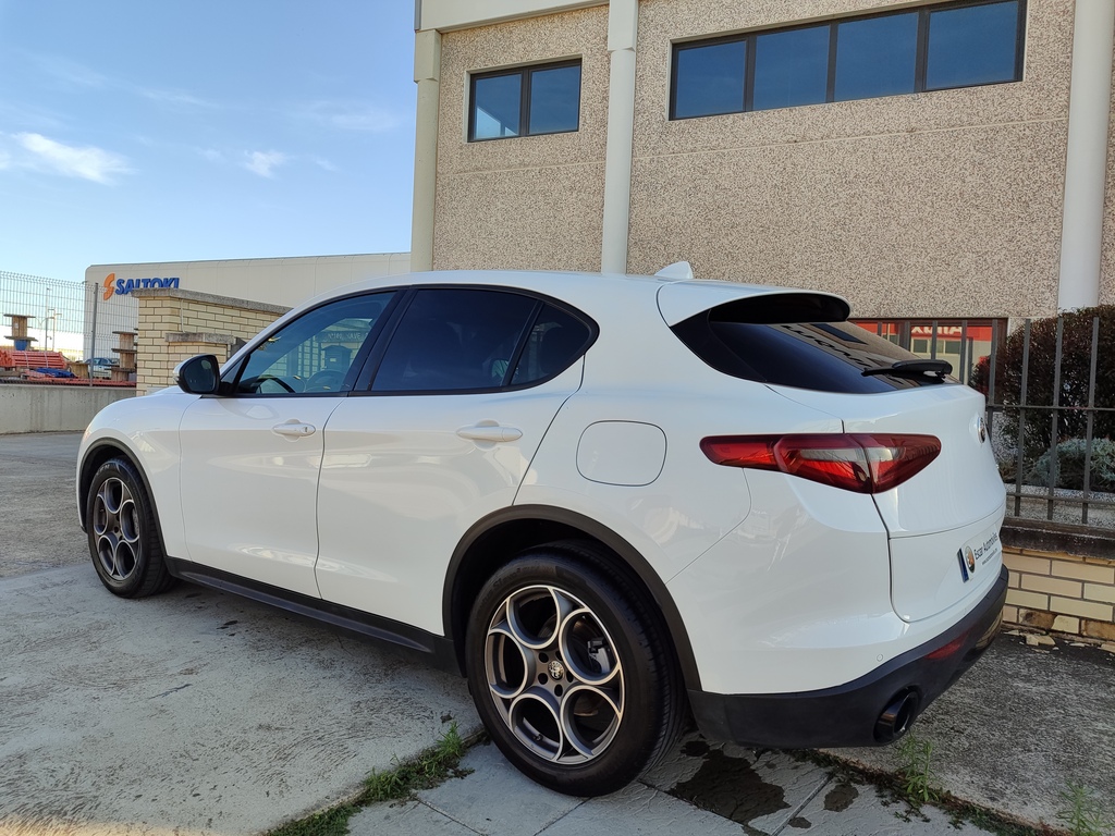 ALFA ROMEO Stelvio 2.2 Diesel SPRINT RWD