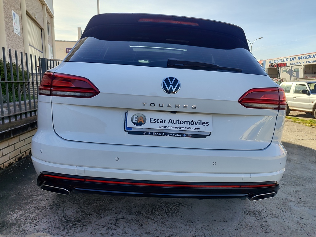 VOLKSWAGEN Touareg RLine 3.0 V6 TDI Tip 4M