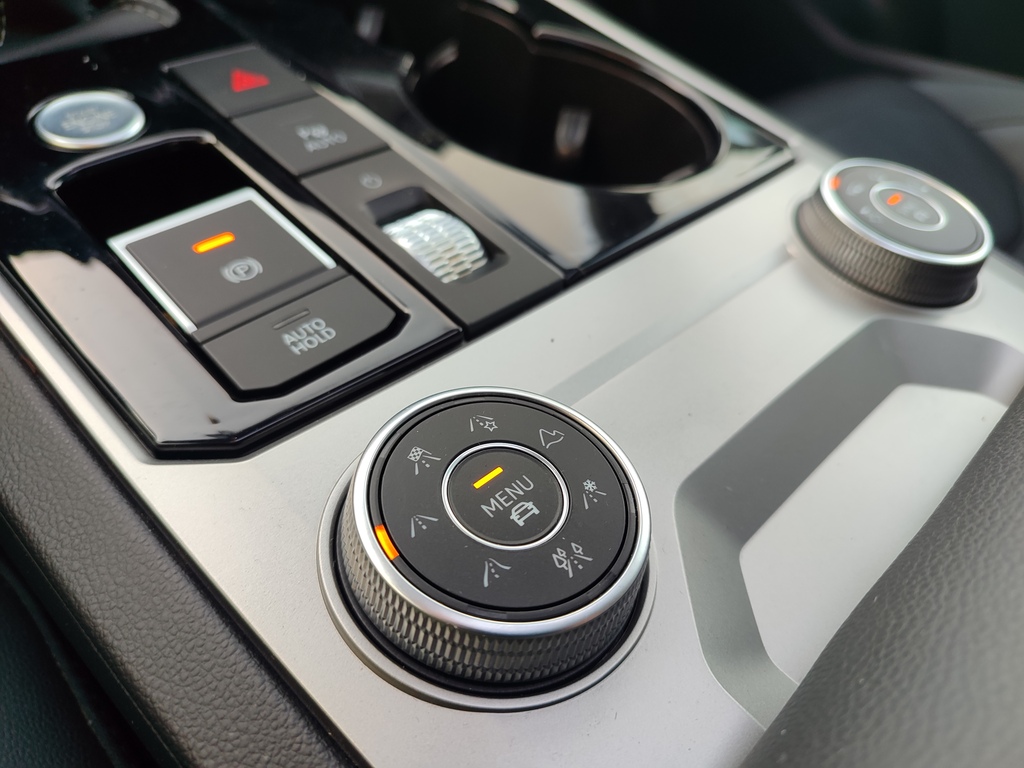 VOLKSWAGEN Touareg RLine 3.0 V6 TDI Tip 4M