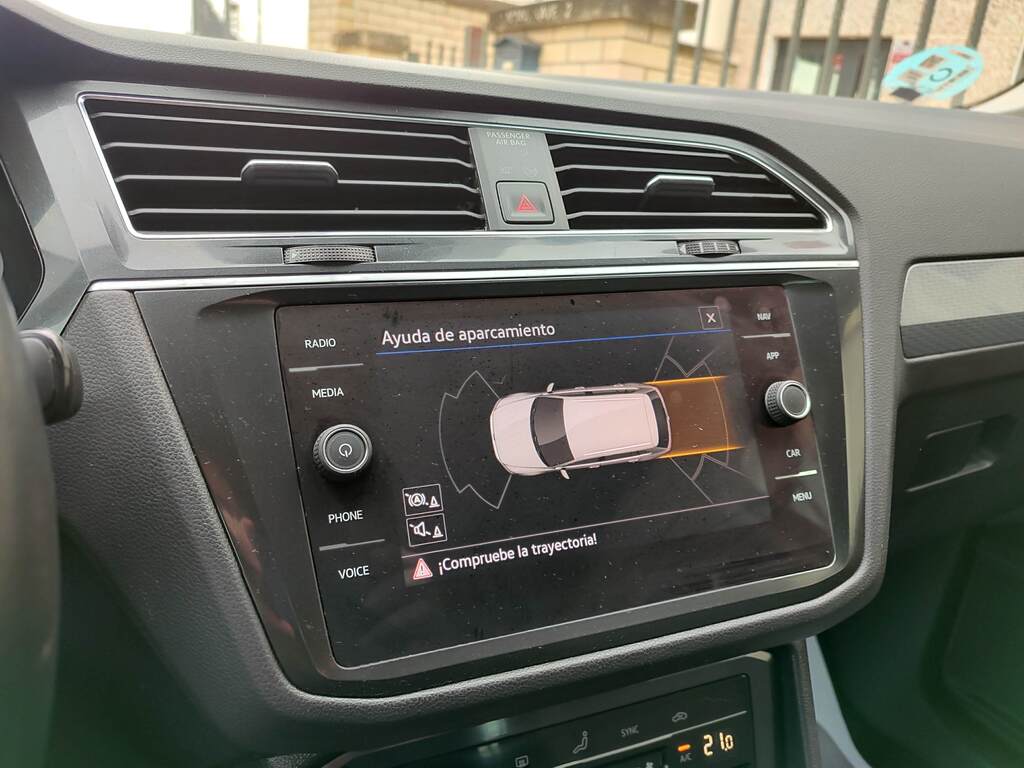 VOLKSWAGEN Tiguan Life 2.0 TDI DSG