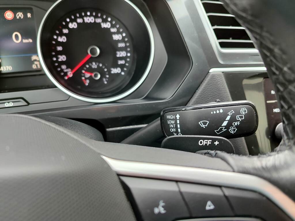 VOLKSWAGEN Tiguan Life 2.0 TDI DSG