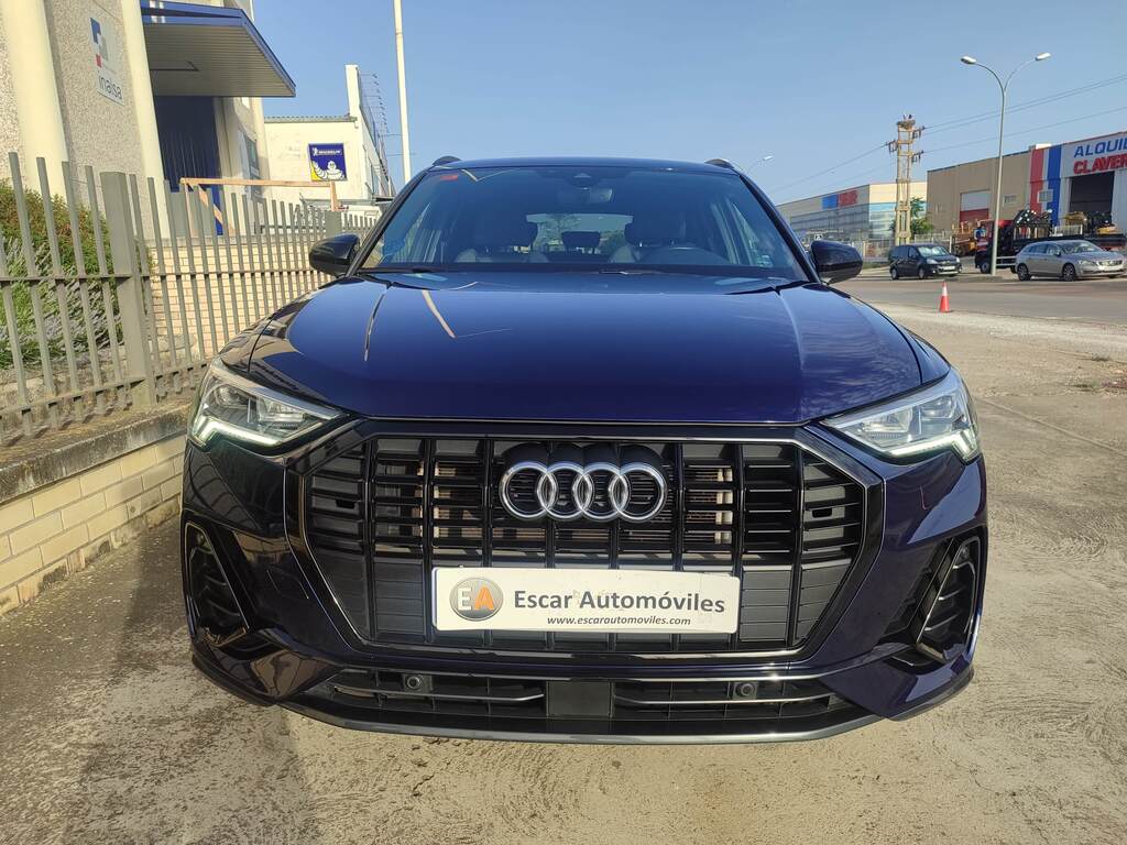 AUDI Q3 45 TFSI e S tronic Black Line
