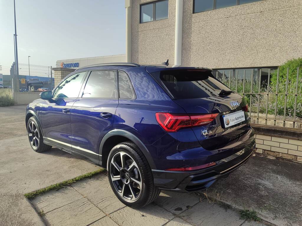 AUDI Q3 45 TFSI e S tronic Black Line