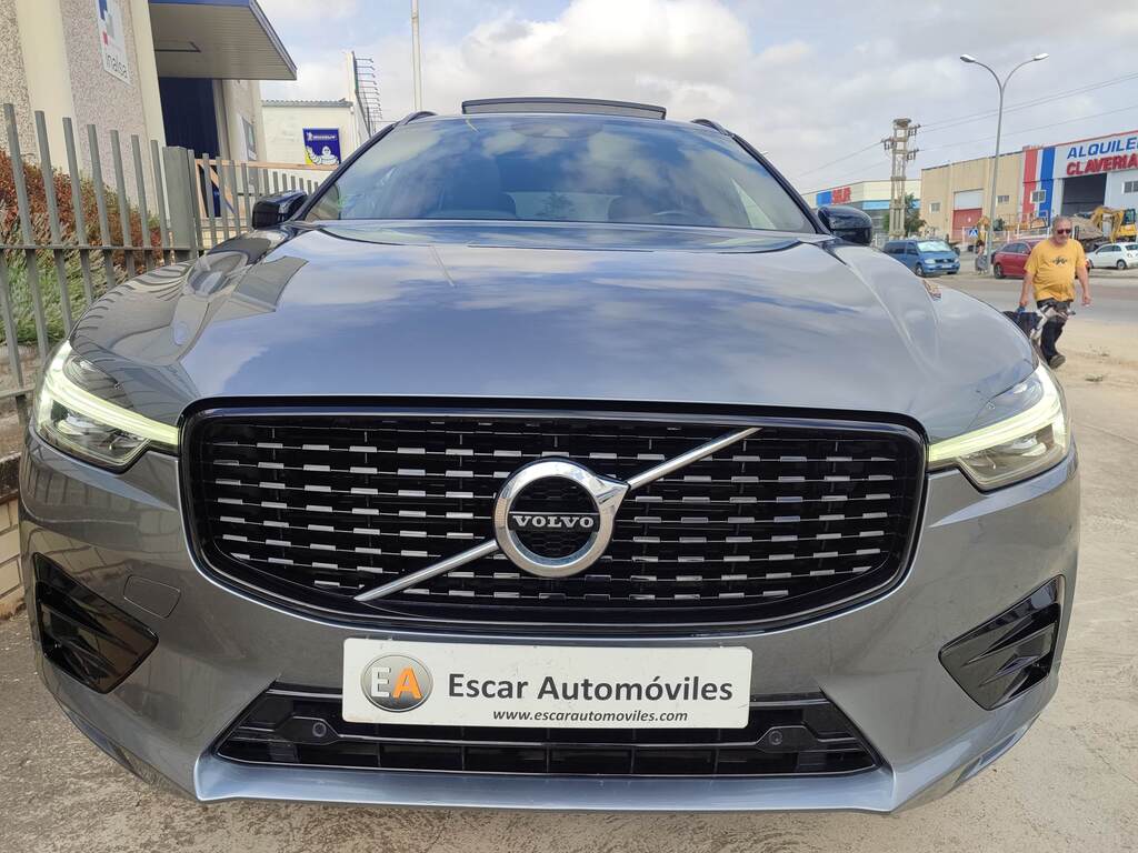 VOLVO XC60 2.0 B4 D AWD RDesign Auto