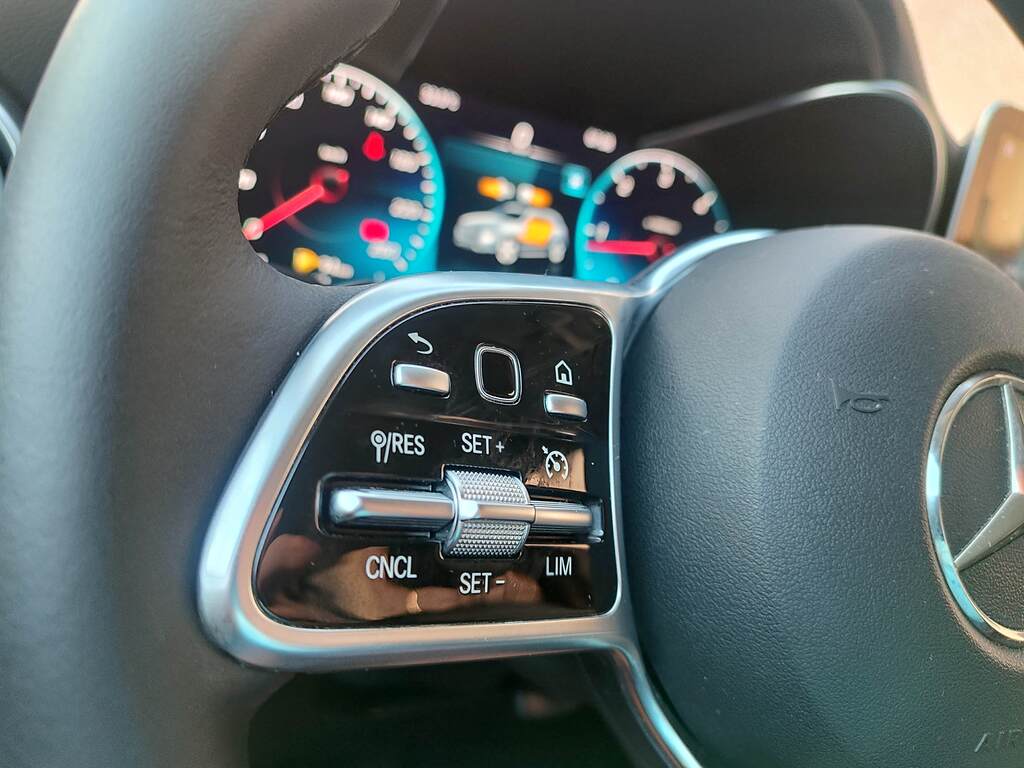 MERCEDES-BENZ GLC 200 d 4MATIC