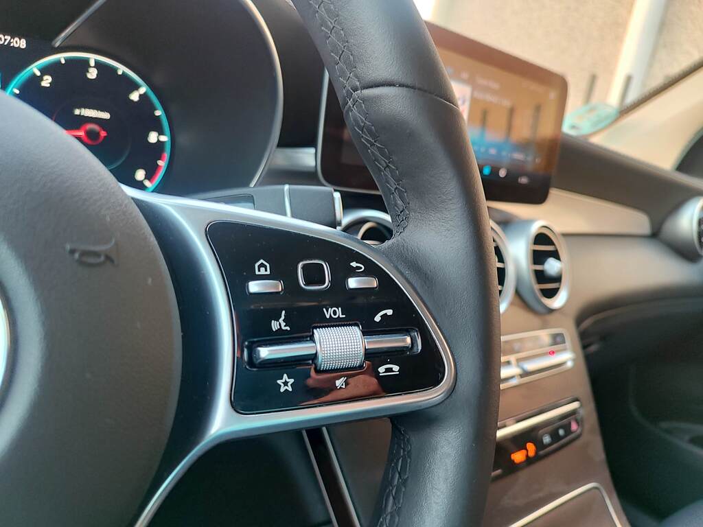 MERCEDES-BENZ GLC 200 d 4MATIC