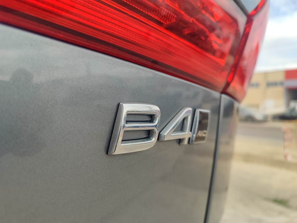VOLVO XC60 2.0 B4 D AWD RDesign Auto