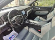 VOLVO XC60 2.0 B4 D AWD RDesign Auto