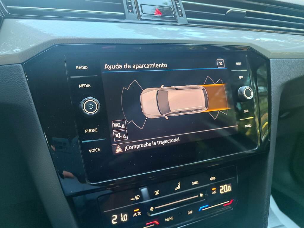 VOLKSWAGEN Passat Variant Executive 1.5 TSI DSG