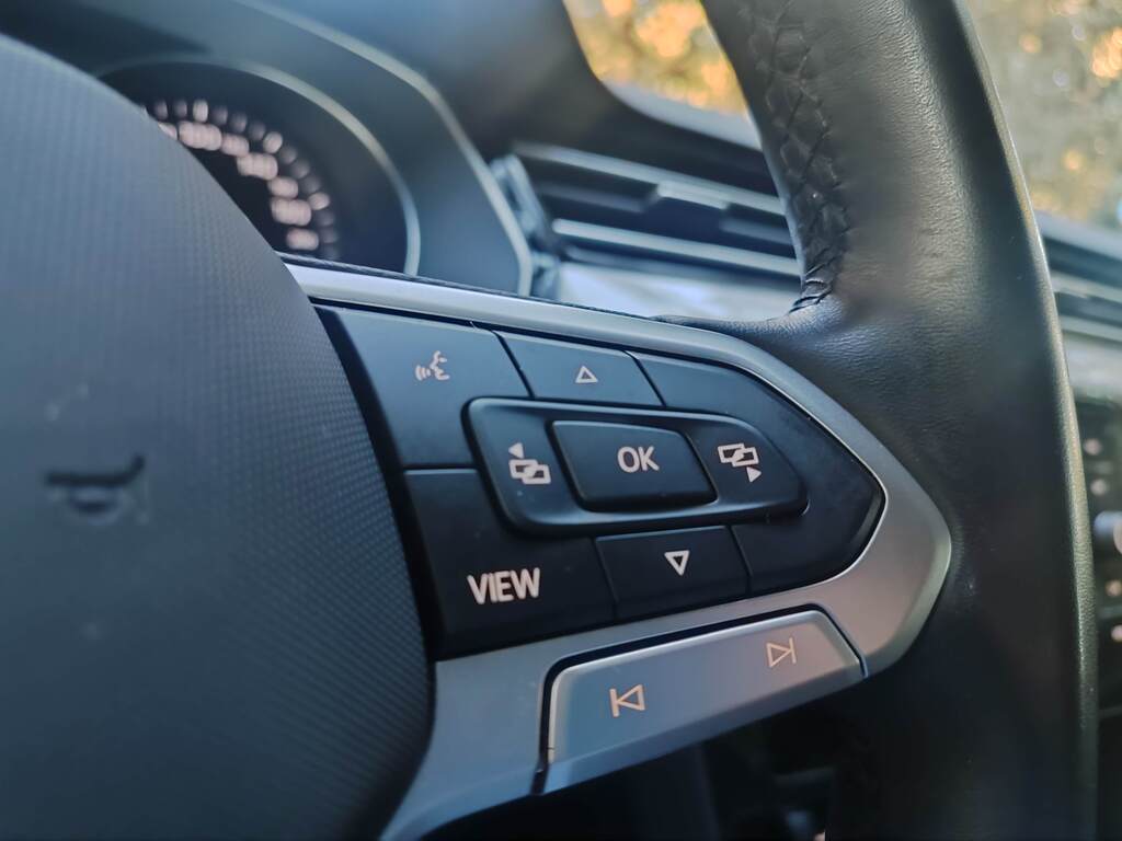 VOLKSWAGEN Passat Variant Executive 1.5 TSI DSG