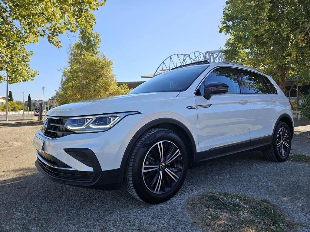 VOLKSWAGEN Tiguan Life 1.5 TSI DSG