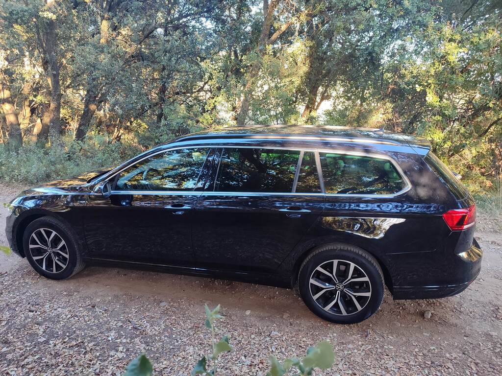 VOLKSWAGEN Passat Variant Executive 1.5 TSI DSG