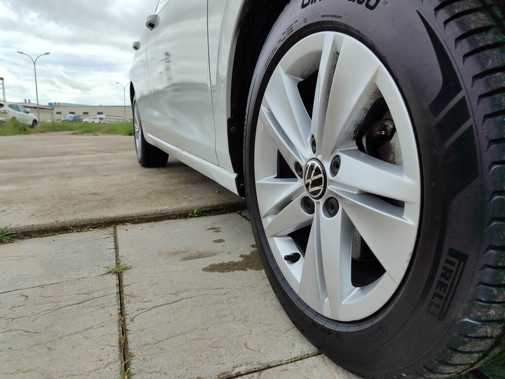 VOLKSWAGEN Golf 2.0 TDI