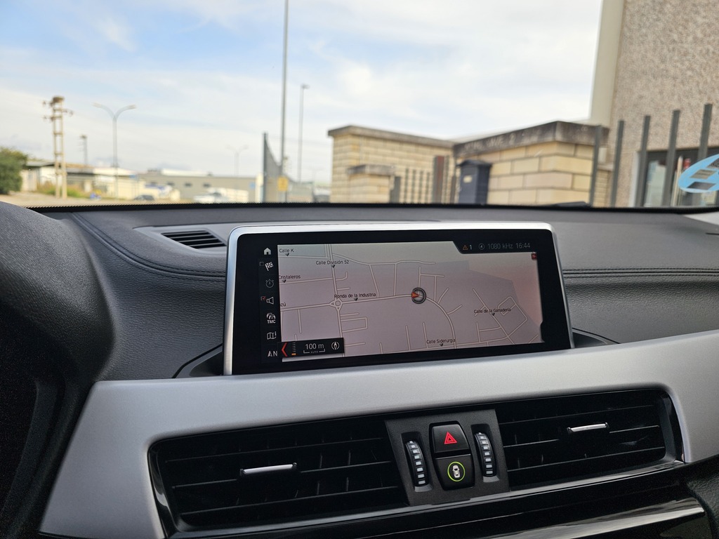 BMW X2 sDrive18i