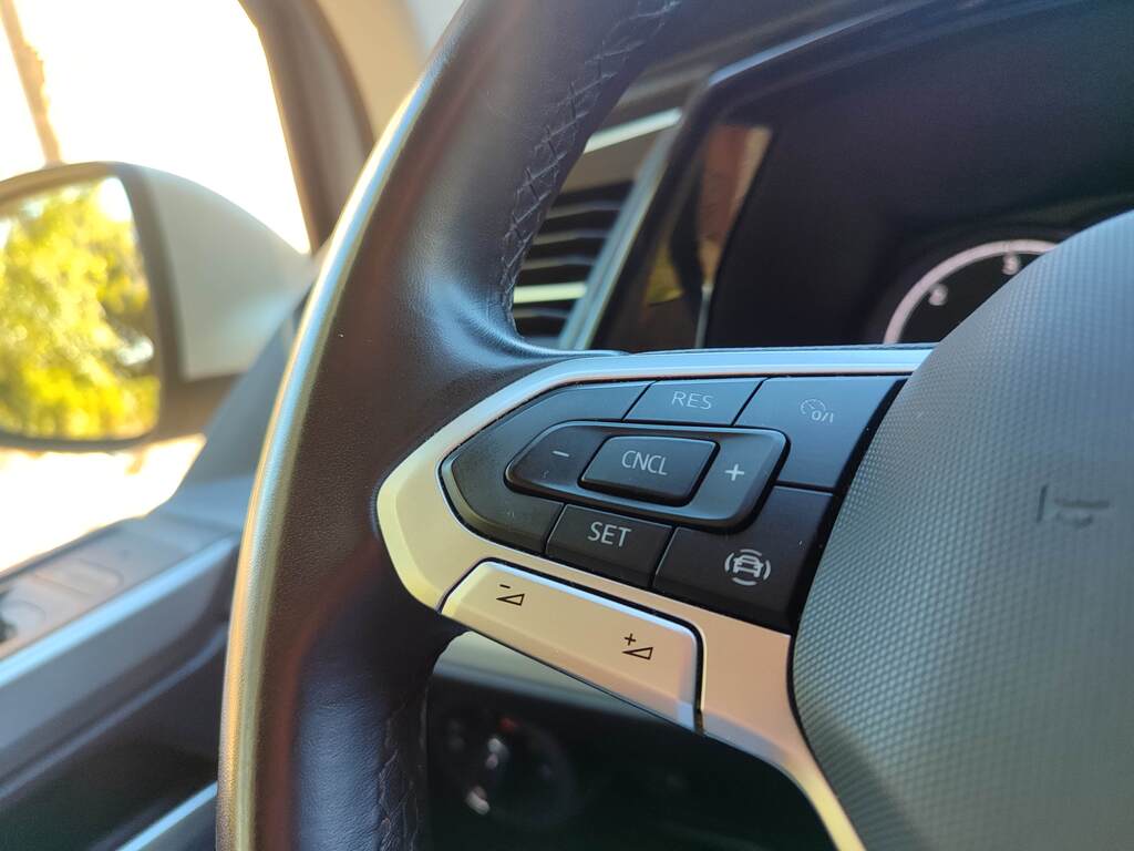VOLKSWAGEN California Outdoor Beach Tour TDI