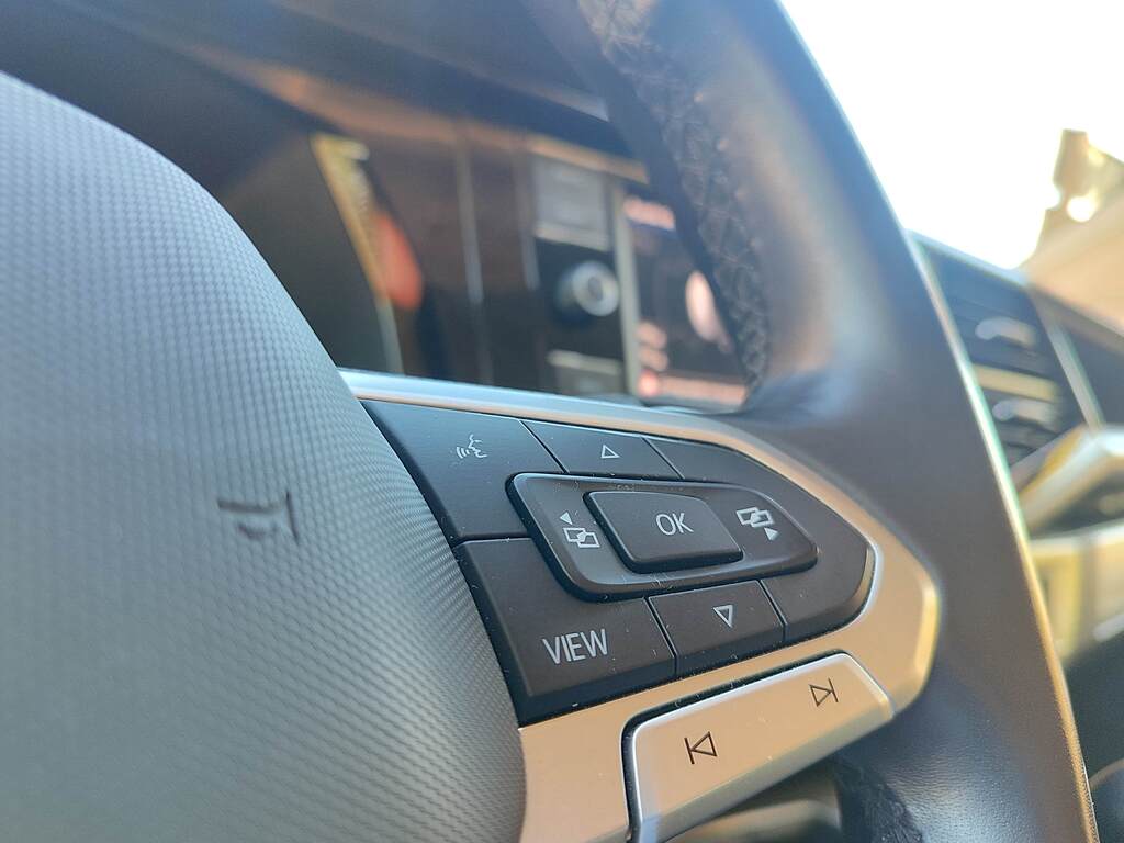 VOLKSWAGEN California Outdoor Beach Tour TDI